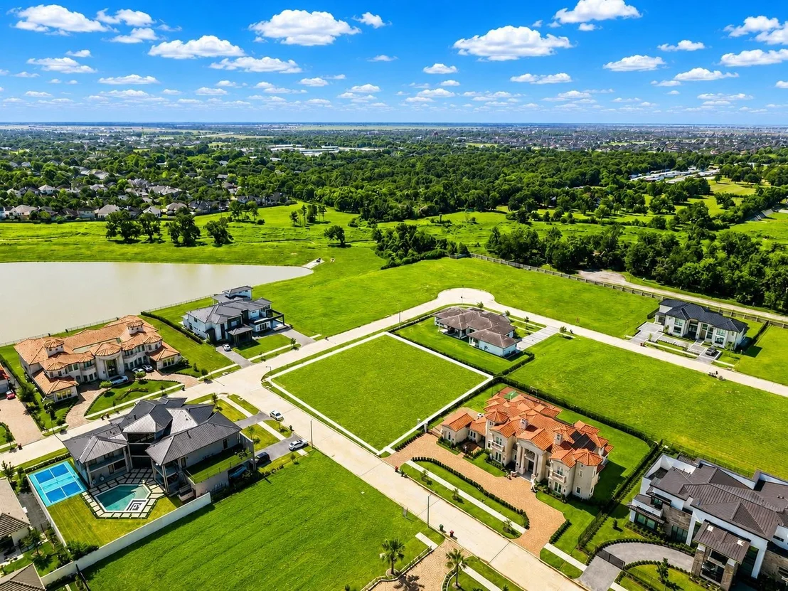Photo of 3 Alexandra Way Circle