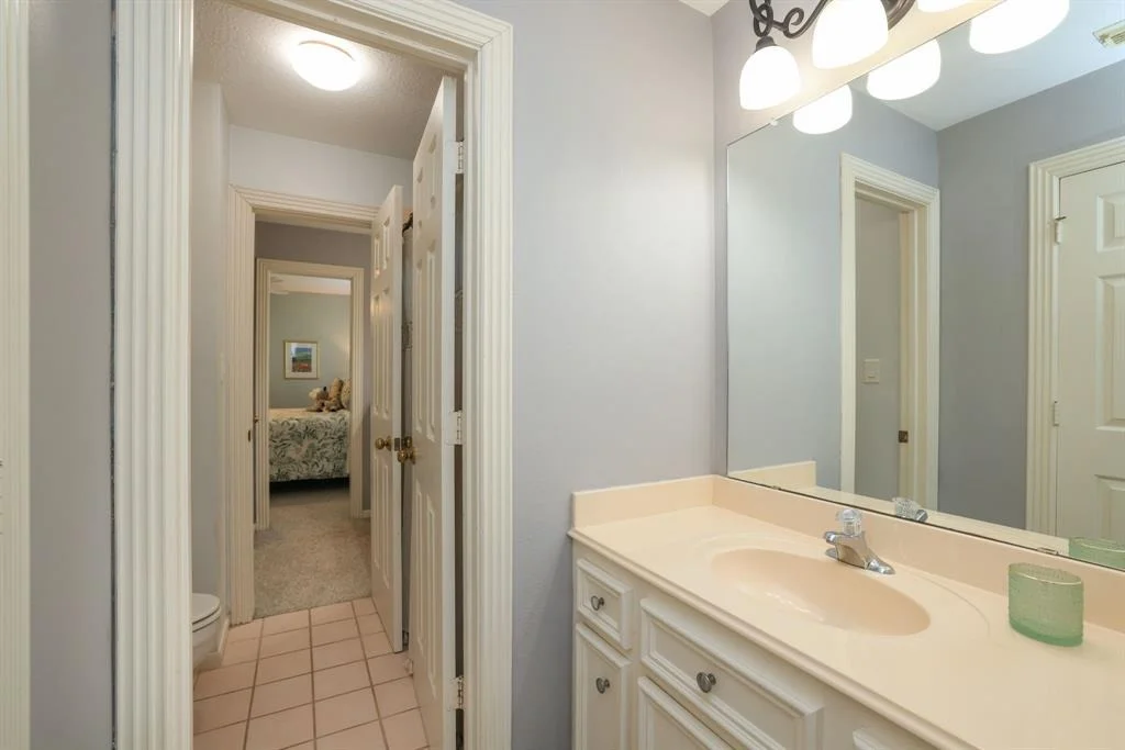 Photo of 17102 Oak Dale Drive