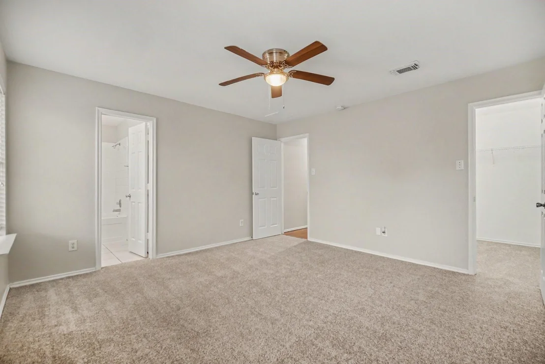 Photo of 4406 Twisting Pine Court