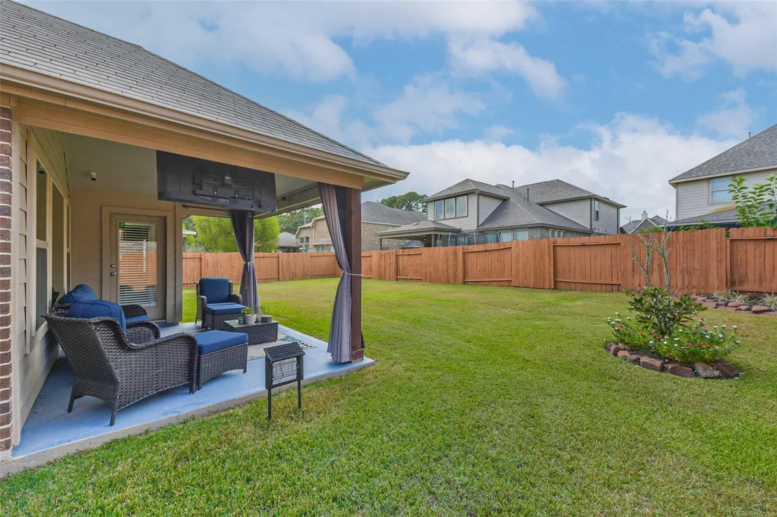 Photo of 9622 Invergarry Way