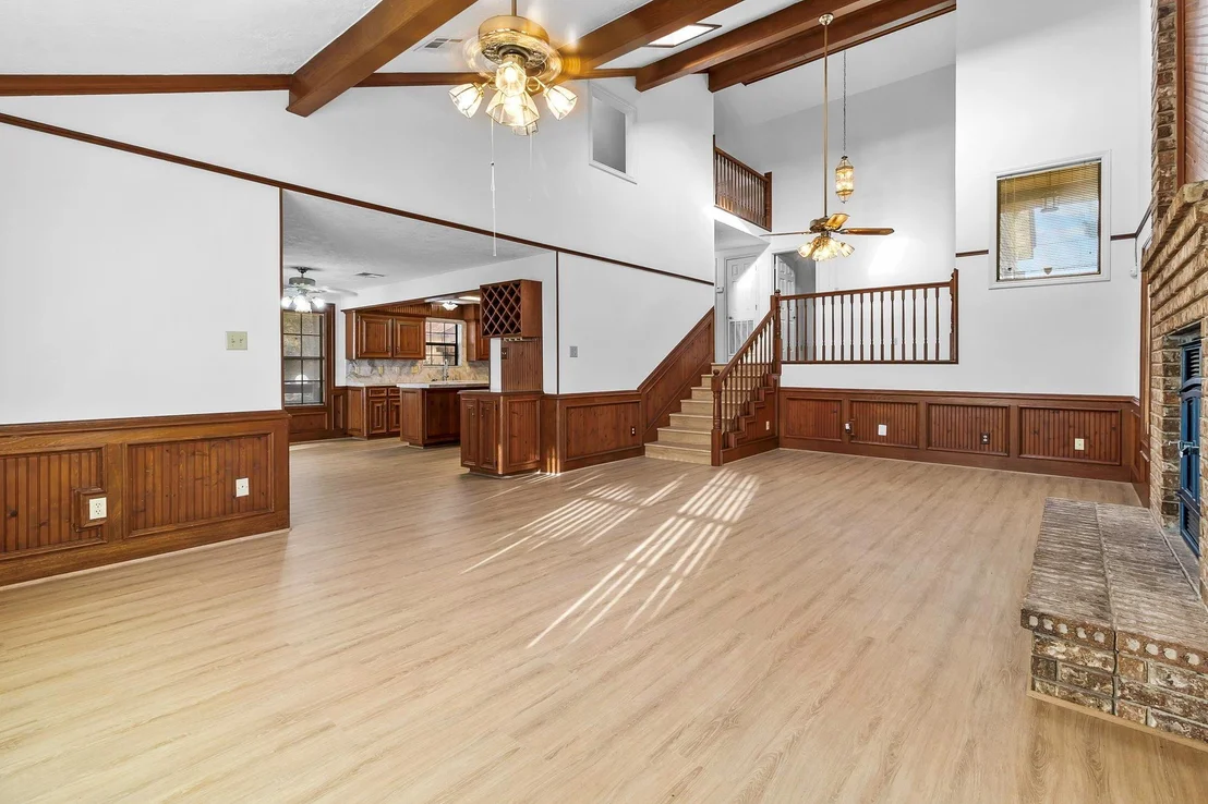 Photo of 554 Harbor Drive