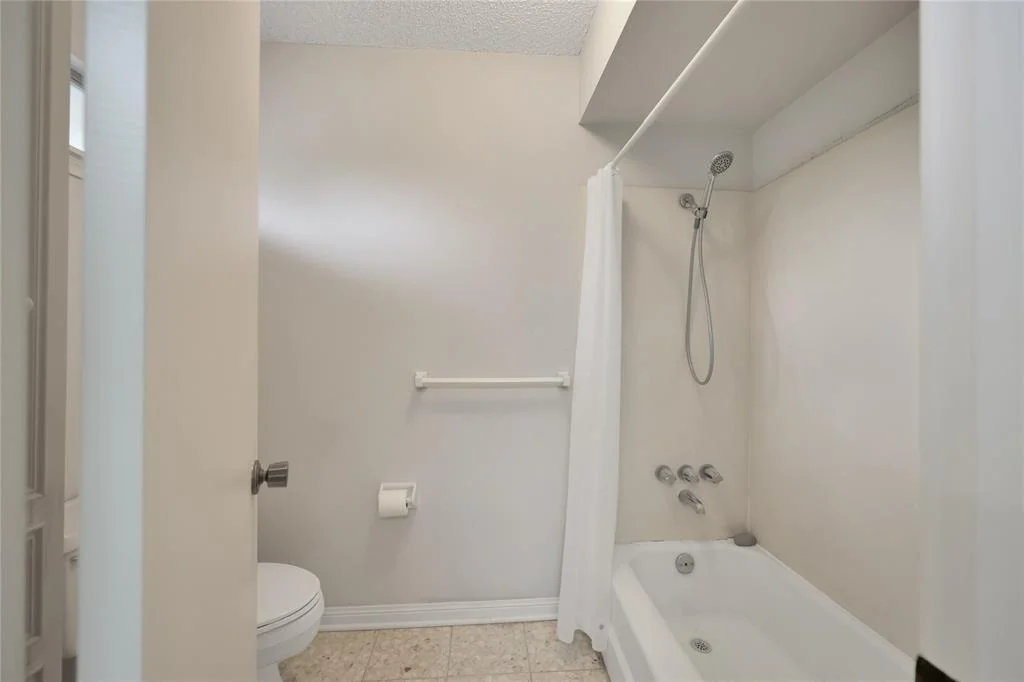 Photo of 10722 Glenway Drive