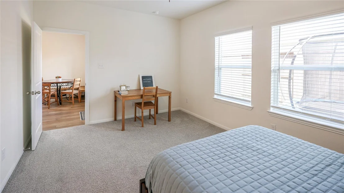 Photo of 402 Flycatcher Court