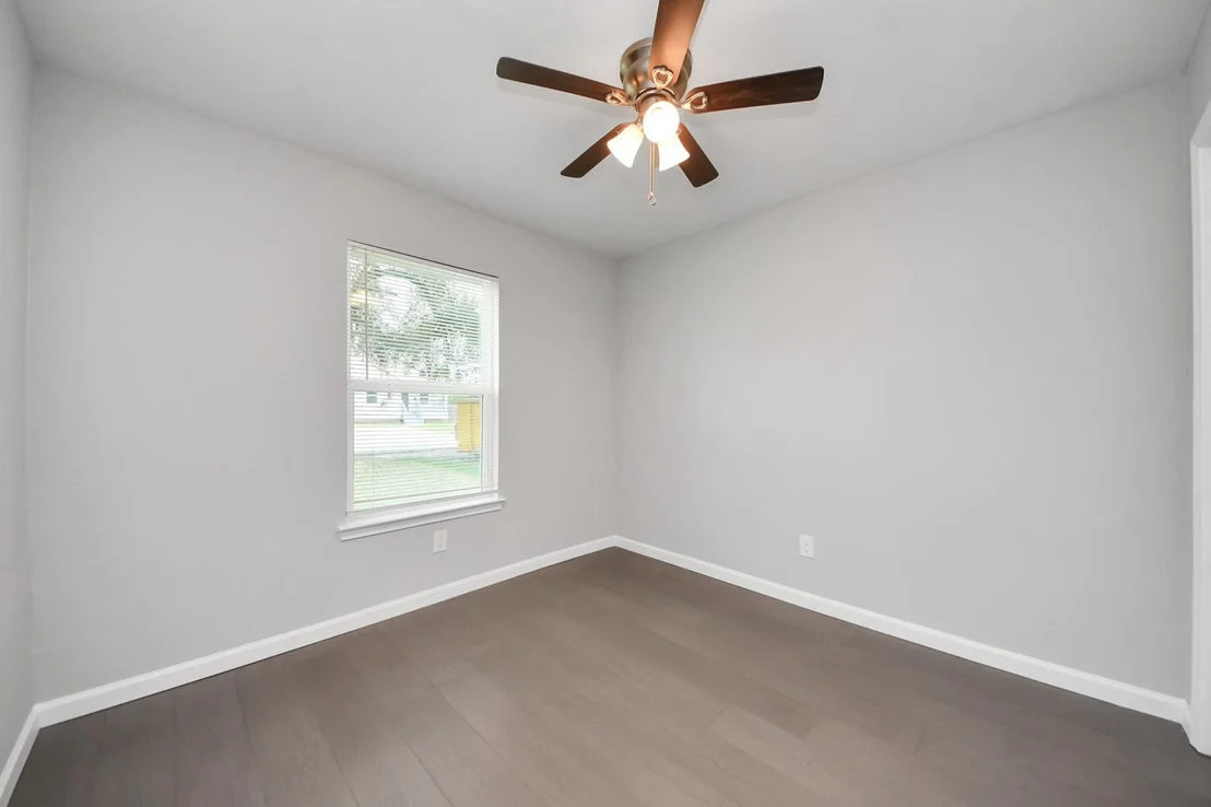 Photo of 10118 Cathedral Drive