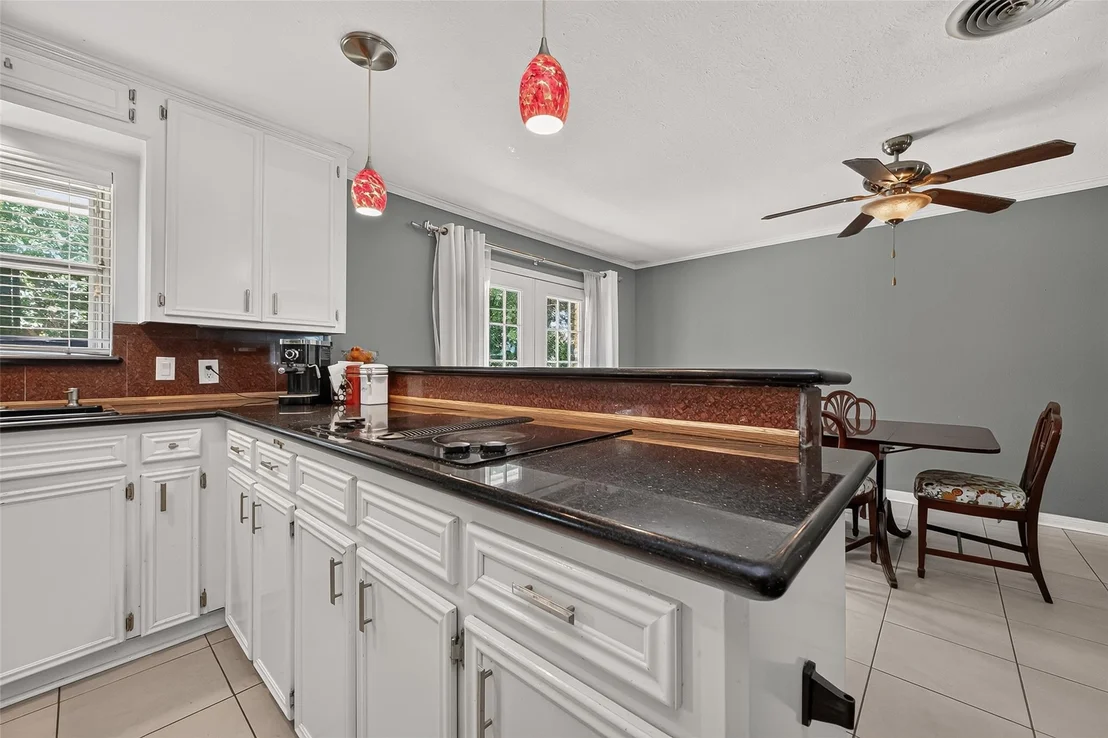 Photo of 10418 Hazelhurst Drive