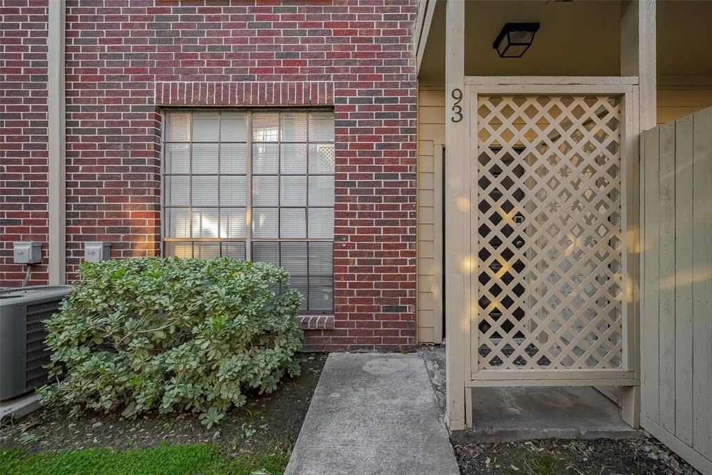 Photo of Unit 93 at 8055 Cambridge Street