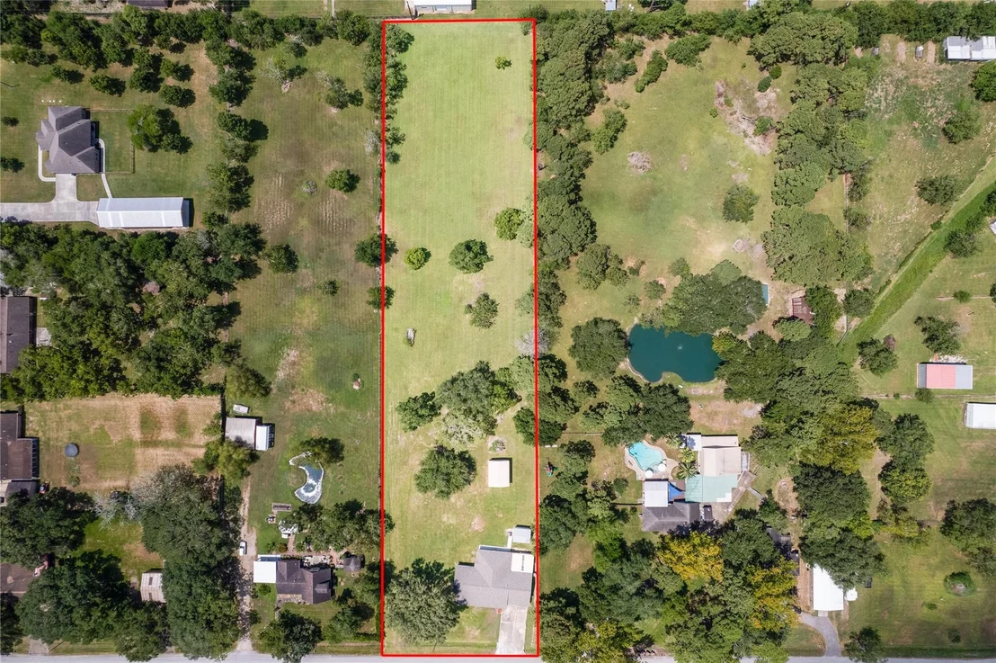 Photo of 3304 Bruce Hall Road