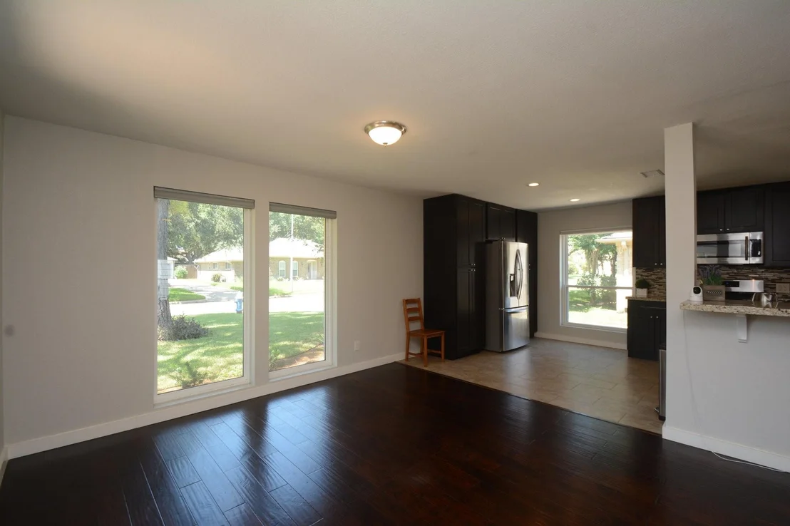 Photo of 2906 Shadowdale Drive
