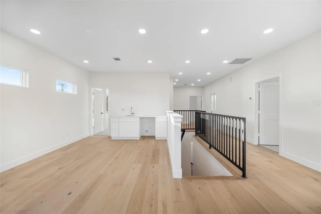 Photo of 8646 Alcott Drive