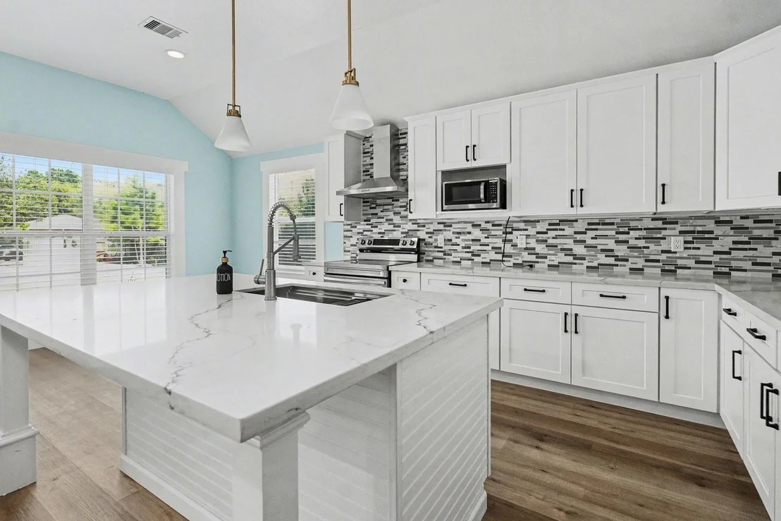 Photo of 3301 County Road 3479b