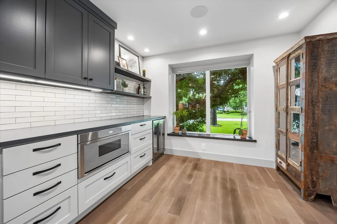 Photo of 339 Wycliffe Drive