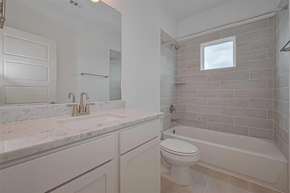 Photo of 8928 Covenant Place