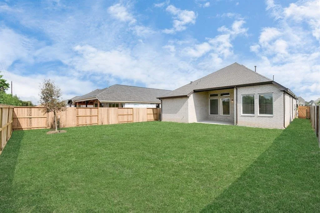 Photo of 4738 Vaughan Way