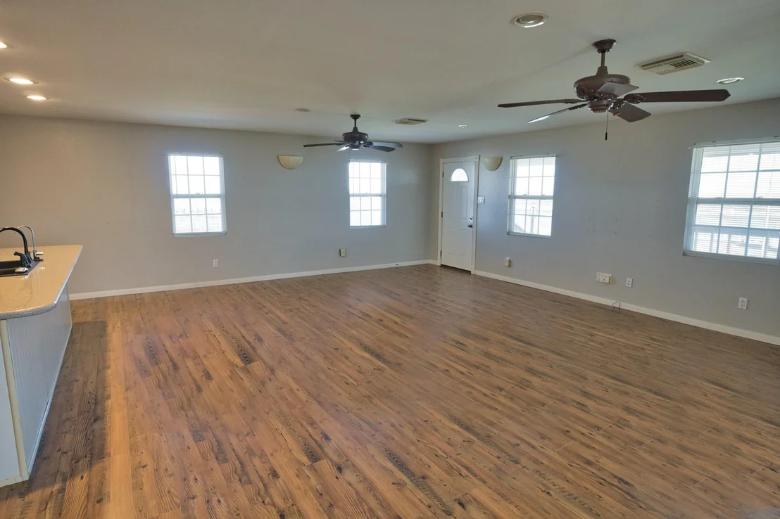 Photo of 1709 County Road 441d