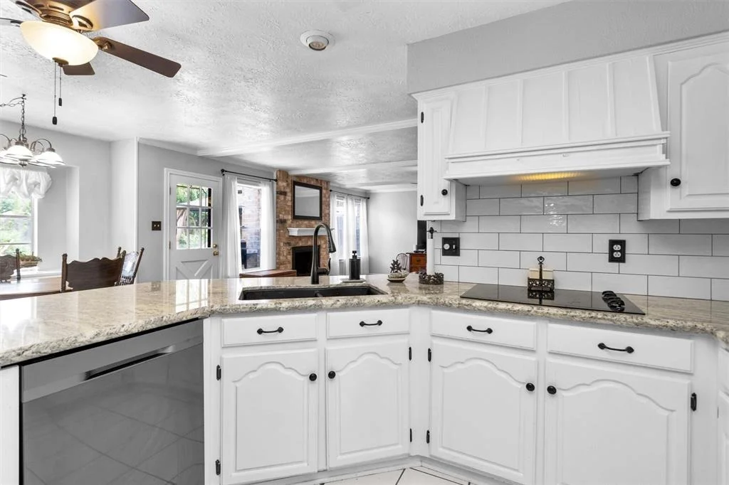 Photo of 5934 Foresthaven Drive