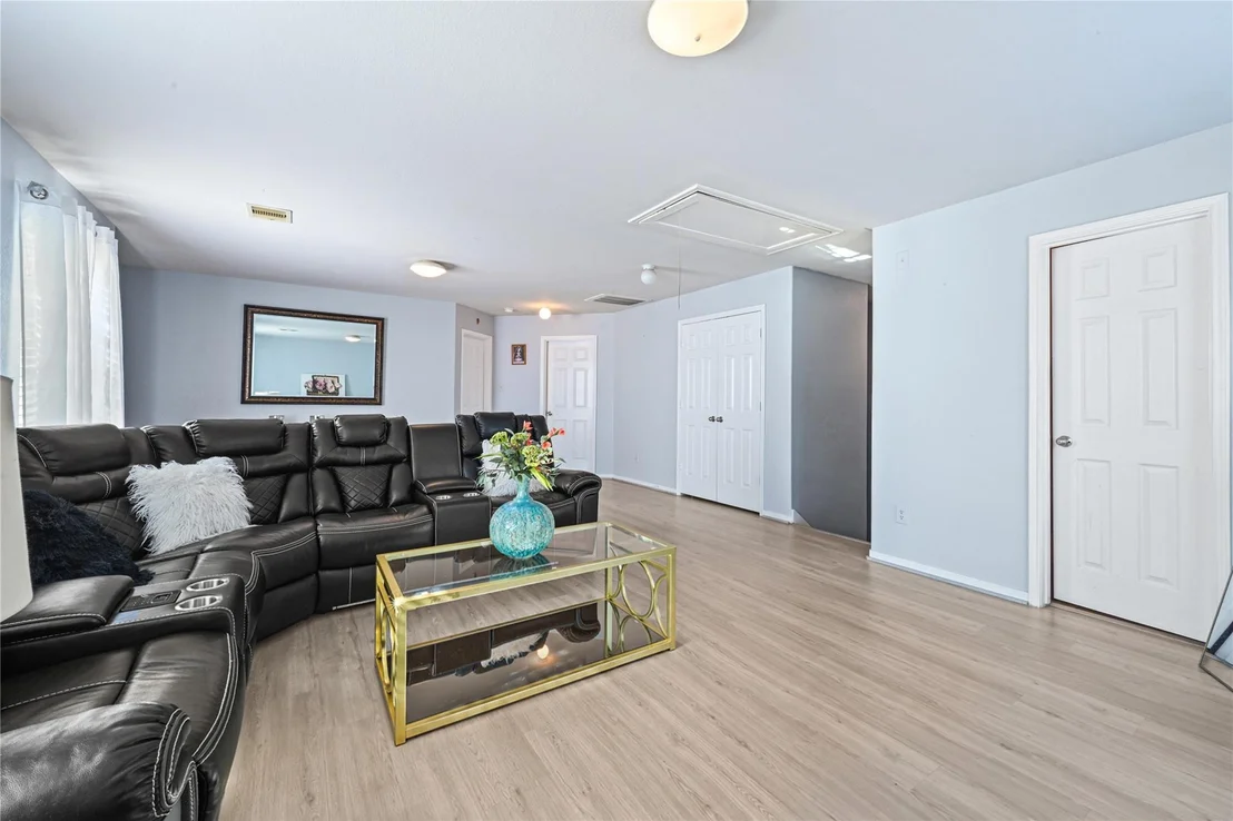 Photo of 11618 Wingborne Lane