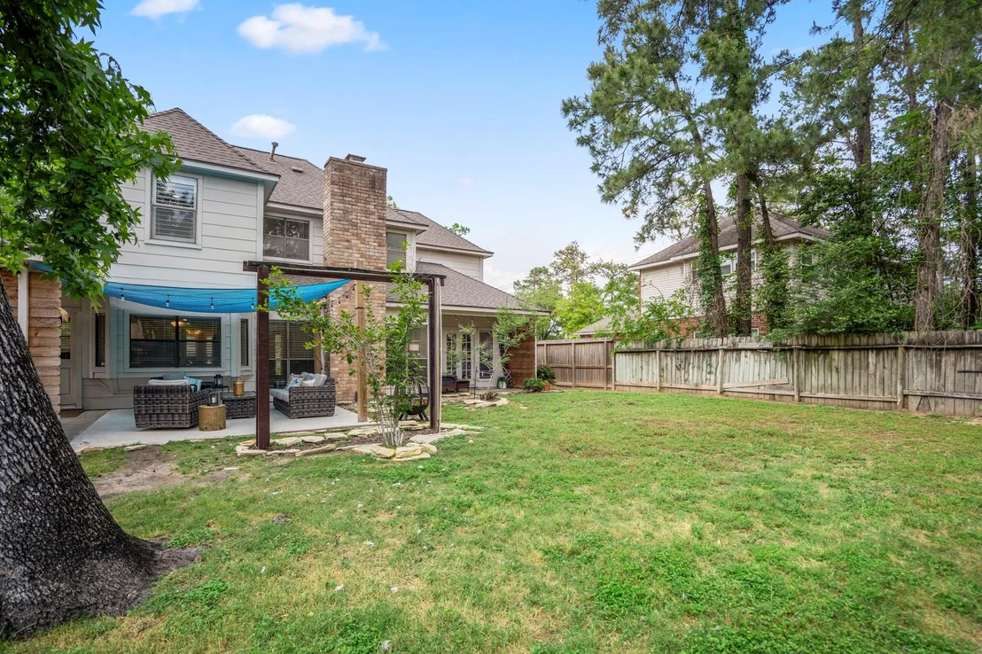 Photo of 407 Champion Lake Drive