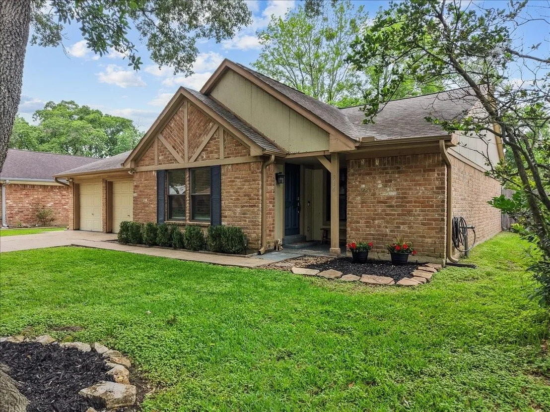 Photo of 914 Red Rock Canyon Drive