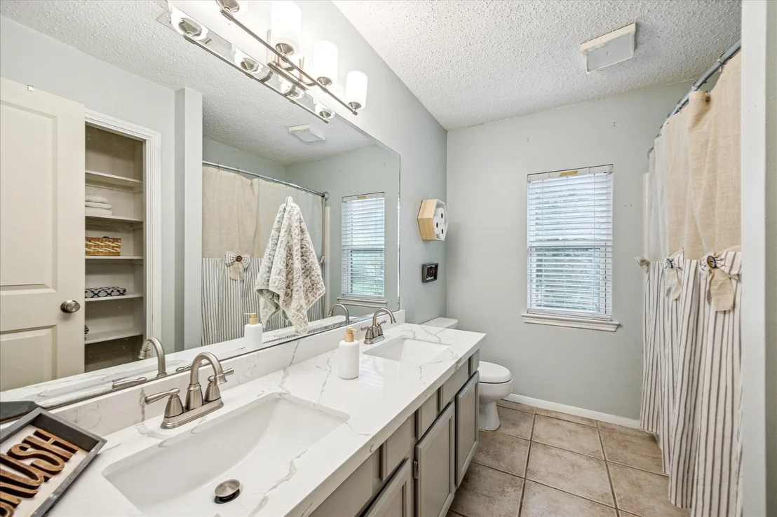 Photo of 21263 Park Bluff Drive