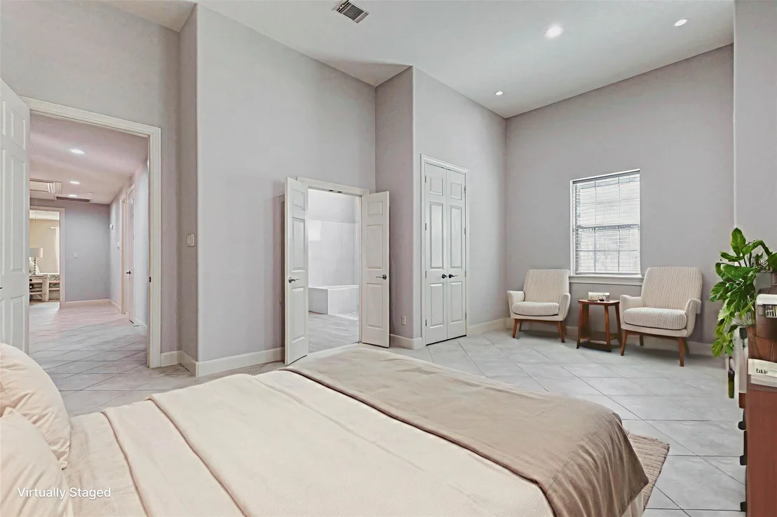 Photo of 1110 Lake Grayson Drive