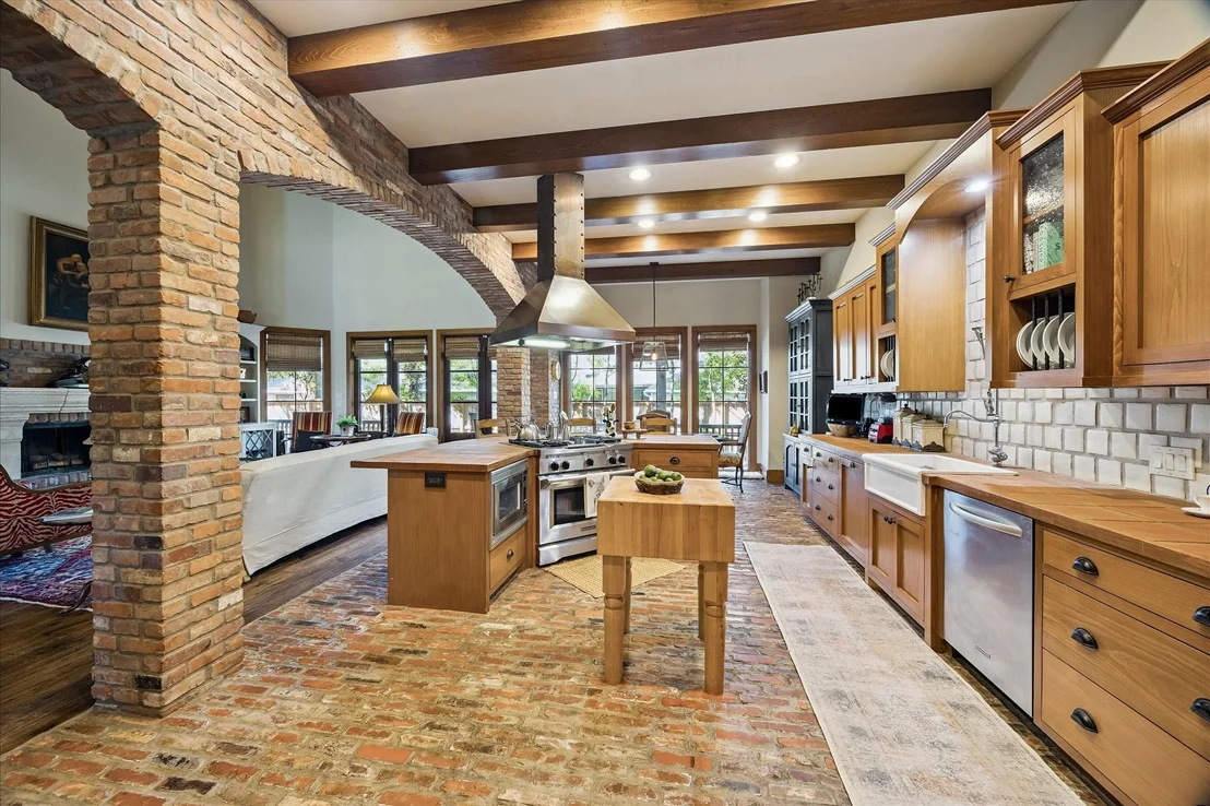 Photo of 8810 Echo Valley Drive