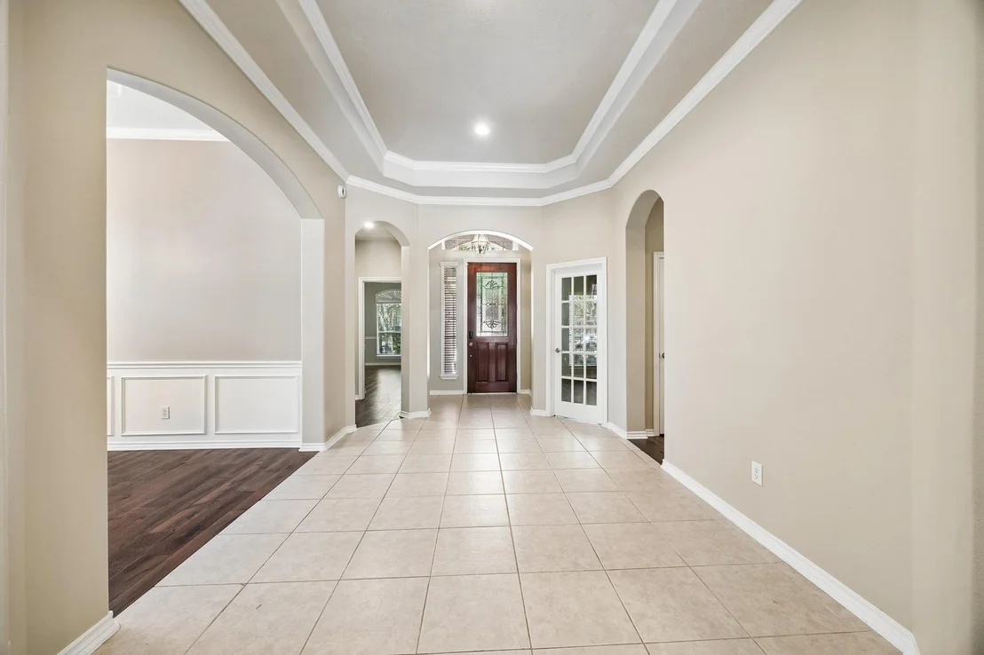 Photo of 1007 Longdraw Drive