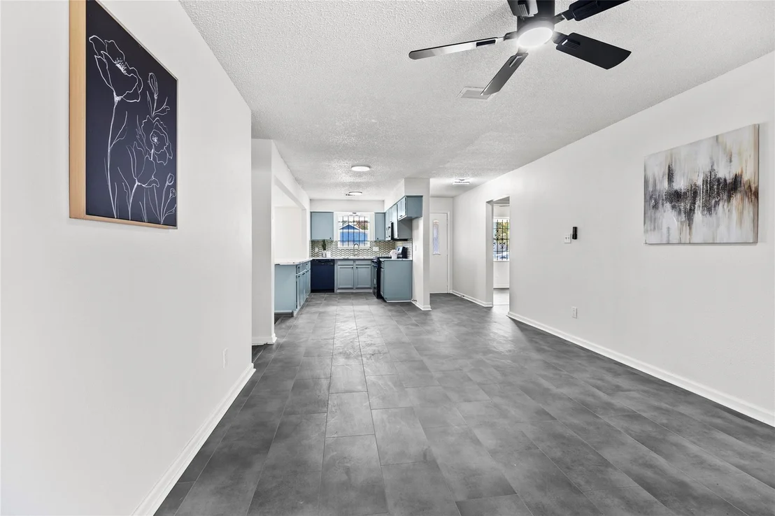 Photo of 10027 Valley Sun Drive