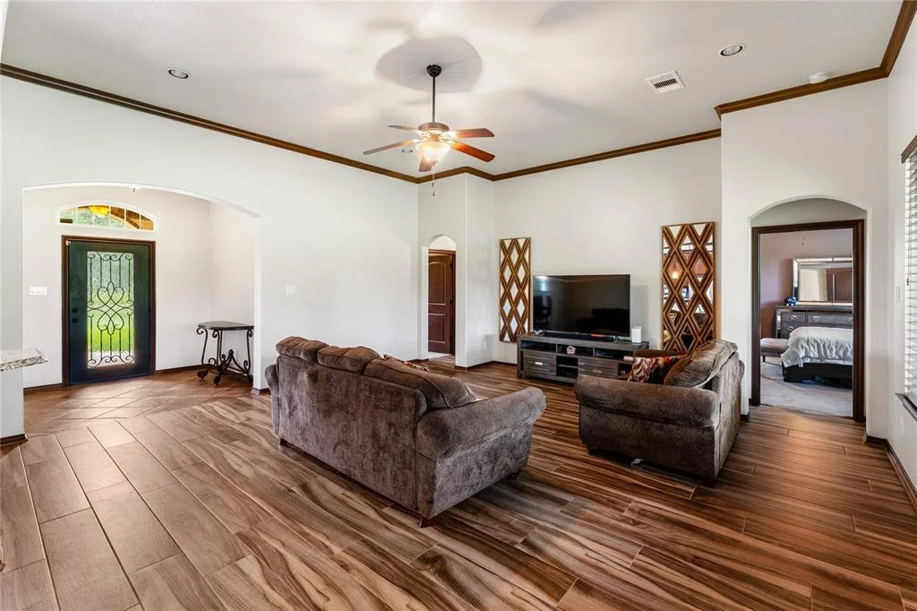 Photo of 1106 Armadillo Road