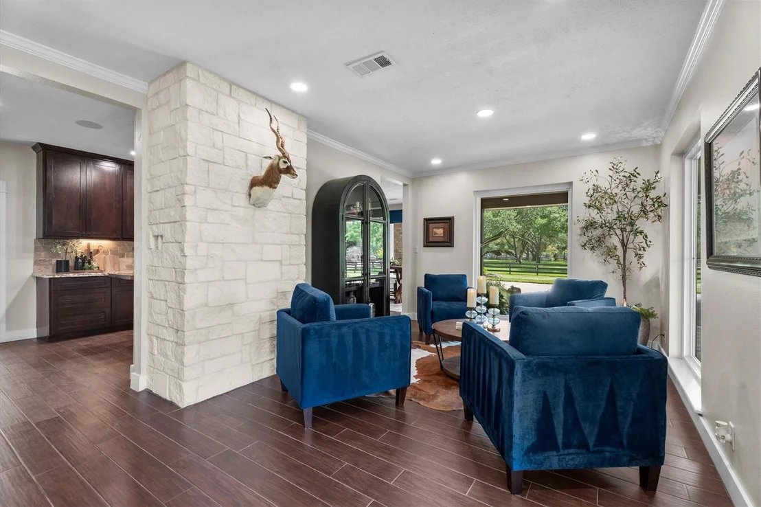 Photo of 18003 Kitzman Road