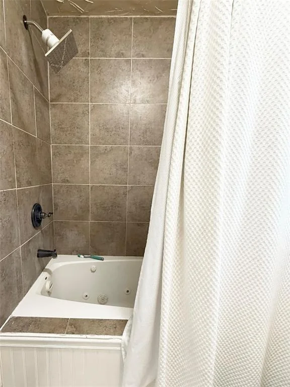 Photo of 17806 Birch Forest Lane