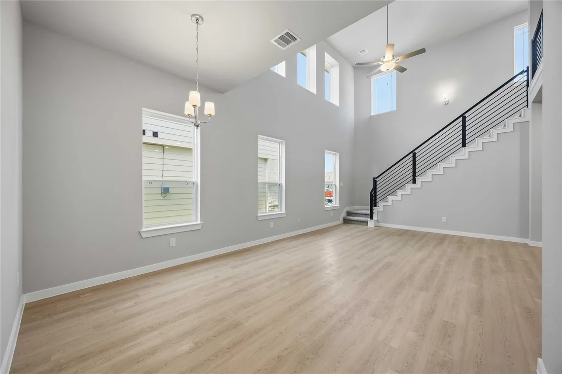 Photo of 1052 Lilly Lane