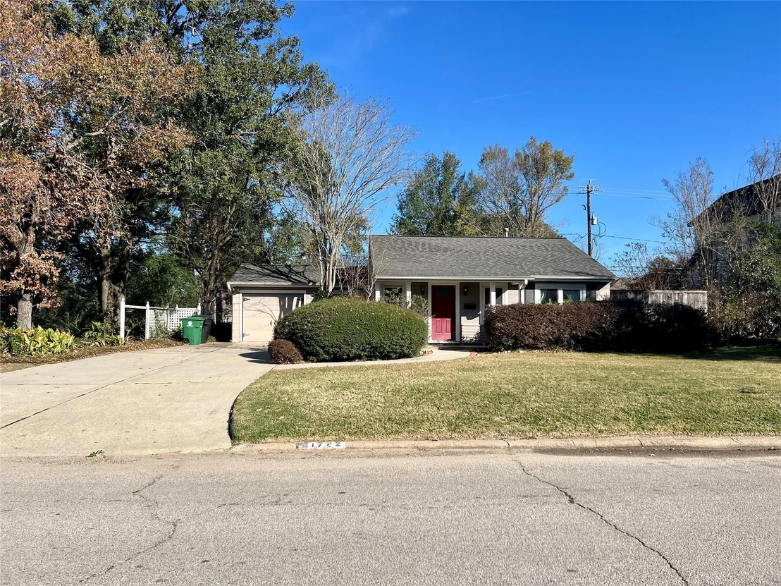 Photo of 1722 Candlelight Lane