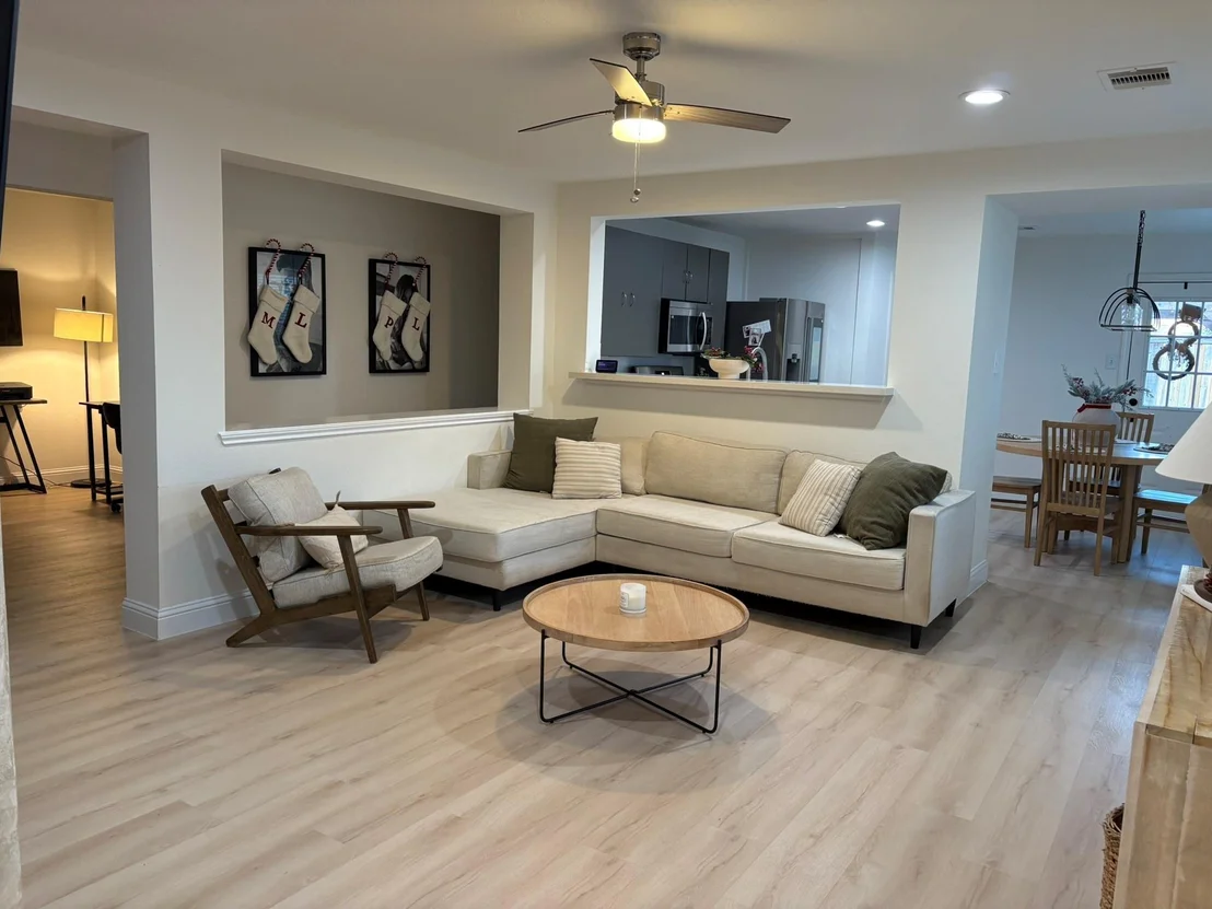 Photo of 18202 Rexine Lane