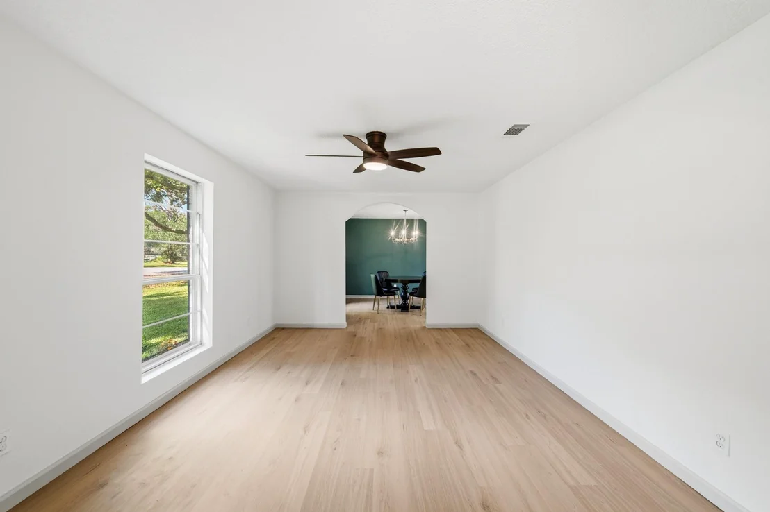 Photo of 9 Robin Drive