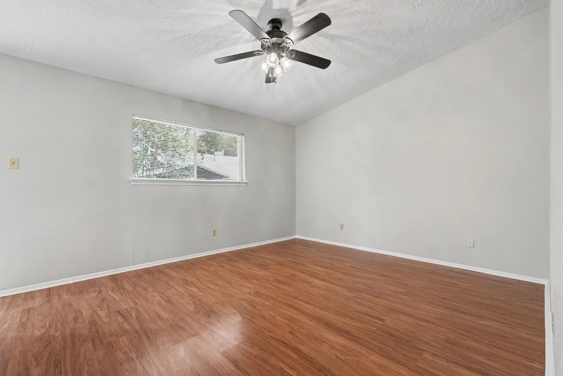 Photo of 9403 Kilrenny Drive