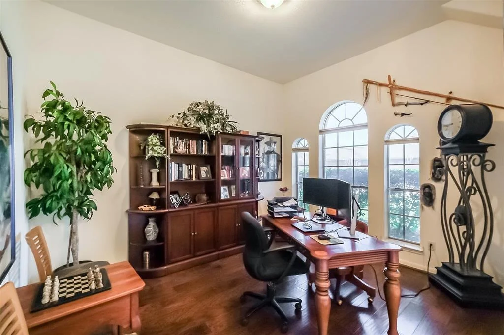Photo of 9223 Memorial Hills Drive
