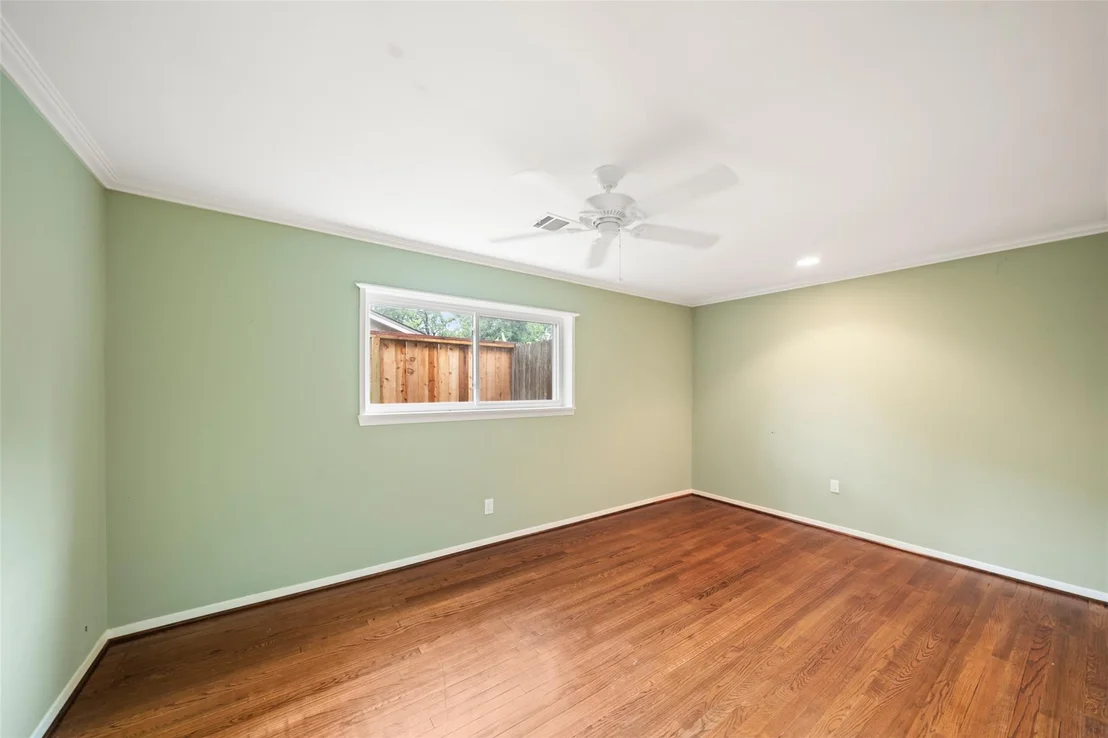 Photo of 6918 Pine Grove Drive