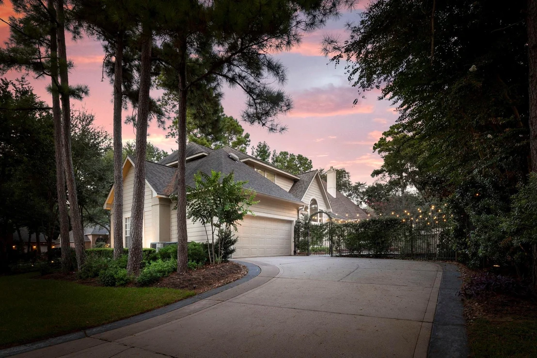 Photo of 30 Webb Creek Place
