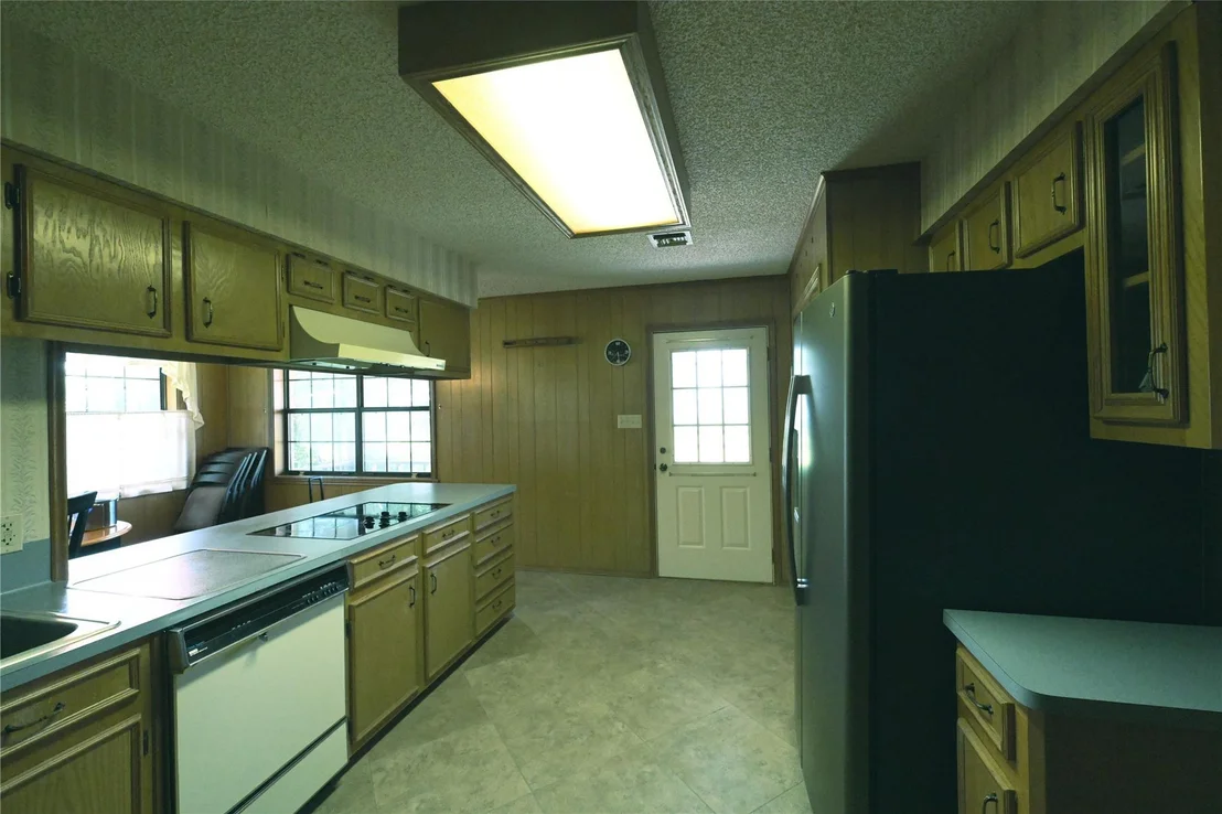Photo of 390 Johnson Road