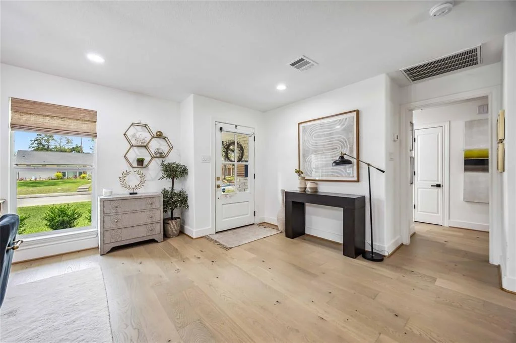 Photo of 5447 Queensloch Drive