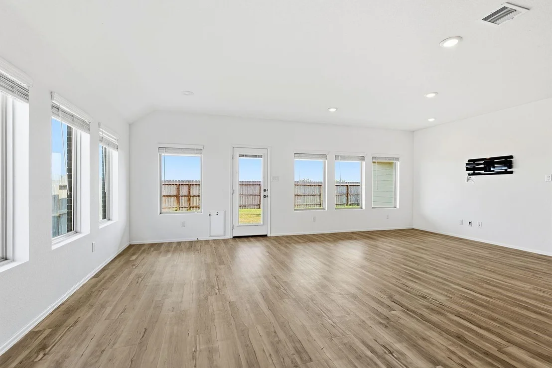 Photo of 7434 Bartoncliff Drive