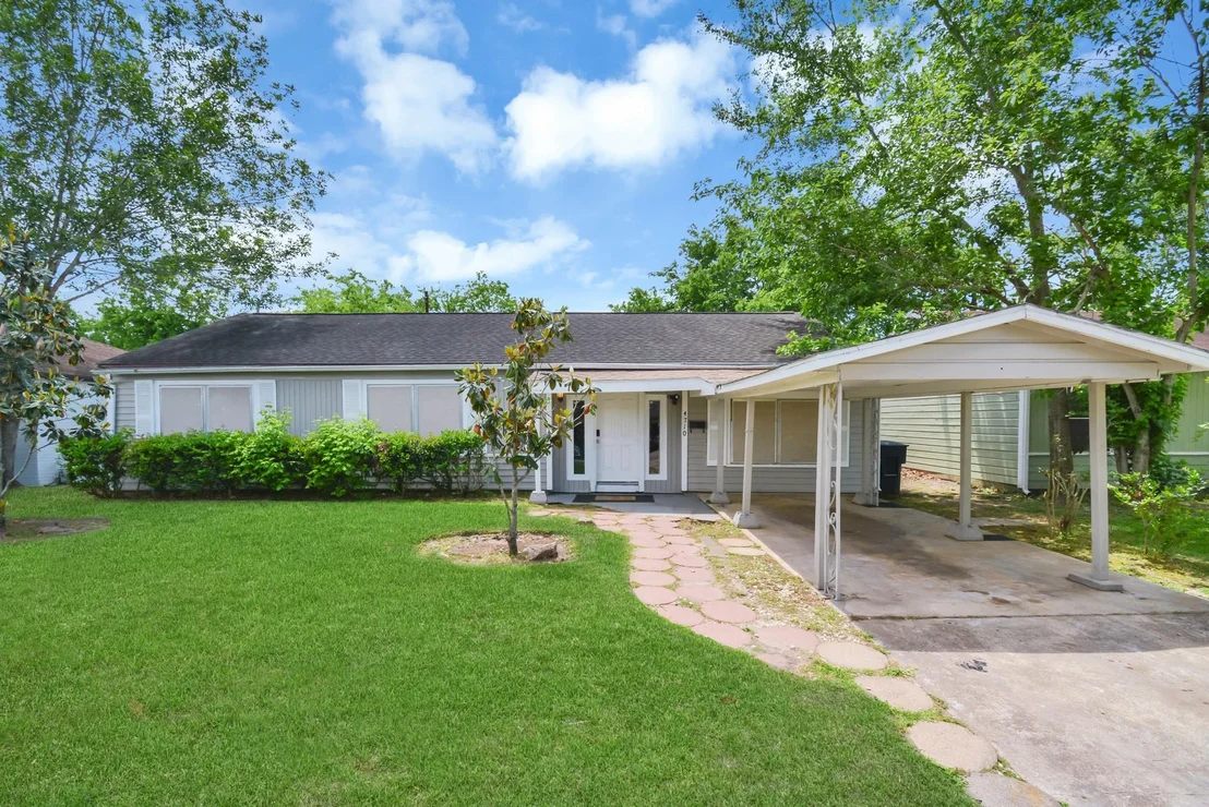 Photo of 4710 Paradise Lane
