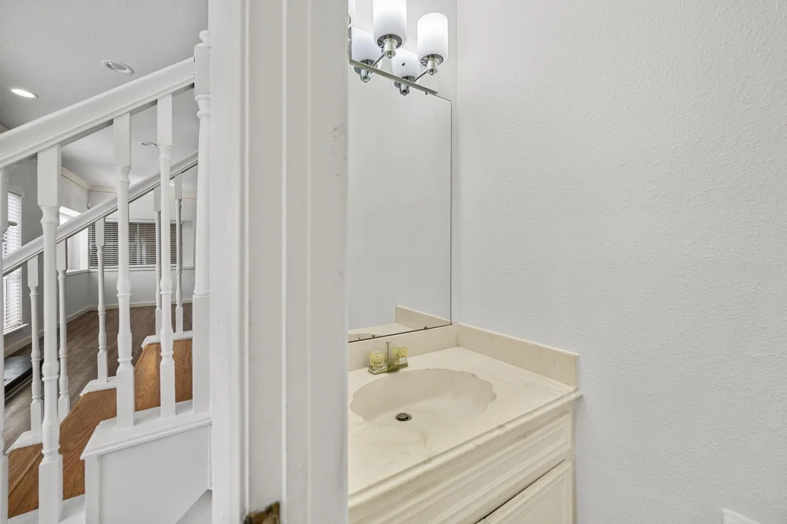 Photo of 8043 Oceanside Drive