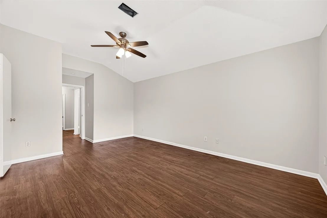 Photo of 28811 Stapleford Street