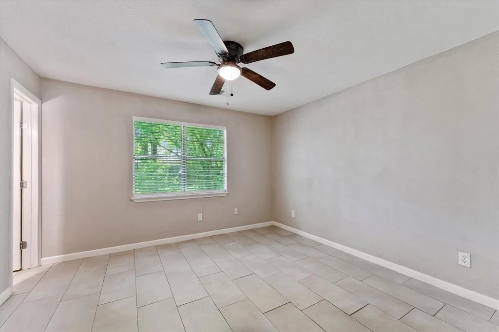 Photo of 609 Tallow Drive