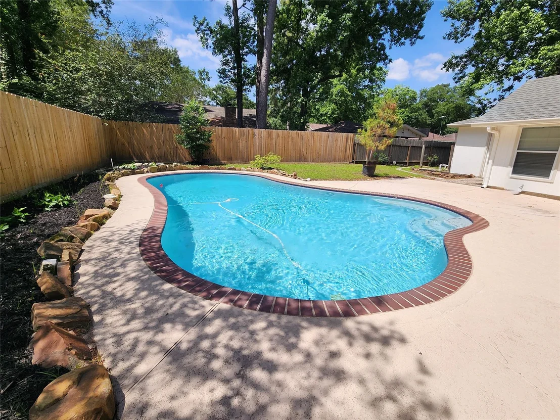 Photo of 2182 Tree Lane