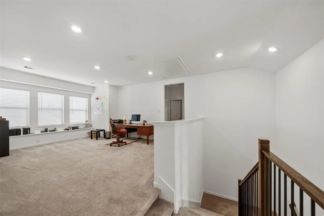 Photo of 15003 Mulberry Hallow Street