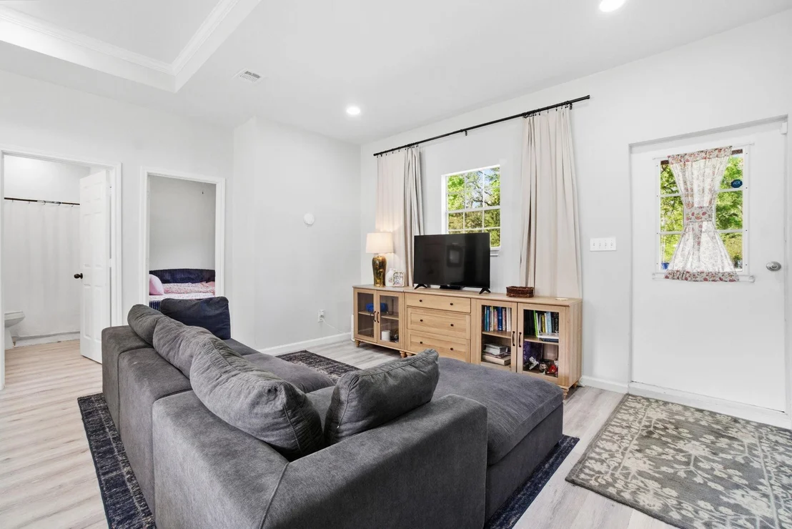 Photo of 161 Seminole Circle
