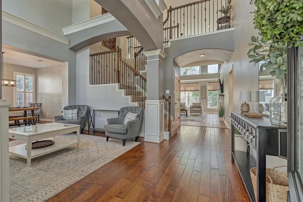 Photo of 86 S Clovergate Circle