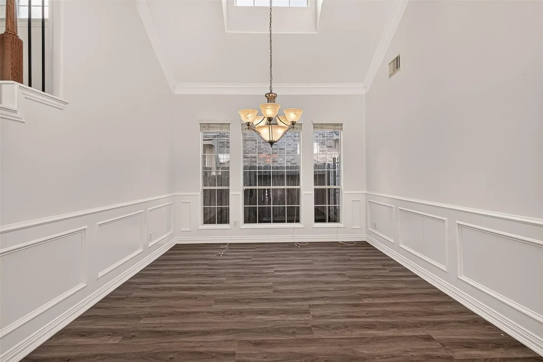Photo of 18103 Blues Point Drive